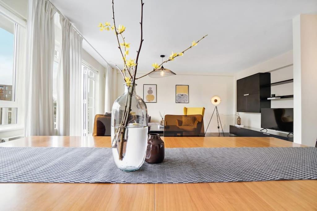 The Camden Suite Bright & Beautiful 2-Bed City Retreat Лондон Экстерьер фото