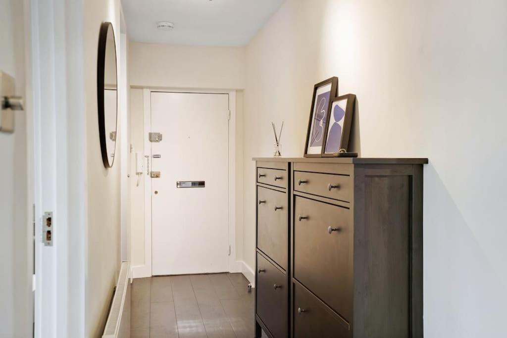 The Camden Suite Bright & Beautiful 2-Bed City Retreat Лондон Экстерьер фото